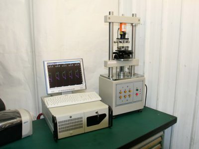AUTO-PULLOUT